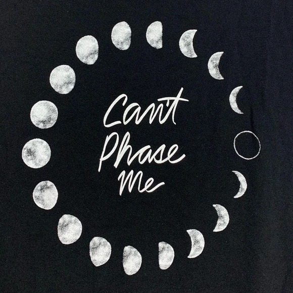 Old Navy Luxe Can’t Phase Me Moon Graphic Print Tank Top Women’s Size Large FLAW - Picture 1 of 8